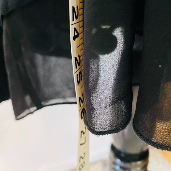 Super soft and flowing A.N.A. A New Approach Jersey shawl open sweater. - Picture 5 of 7